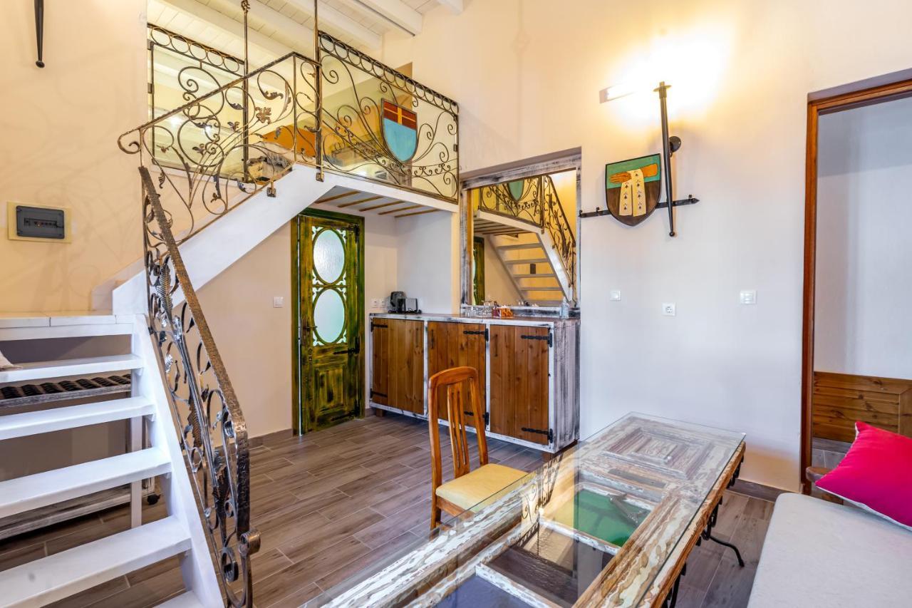 Cava D"Oro Suites Rhodes City ภายนอก รูปภาพ