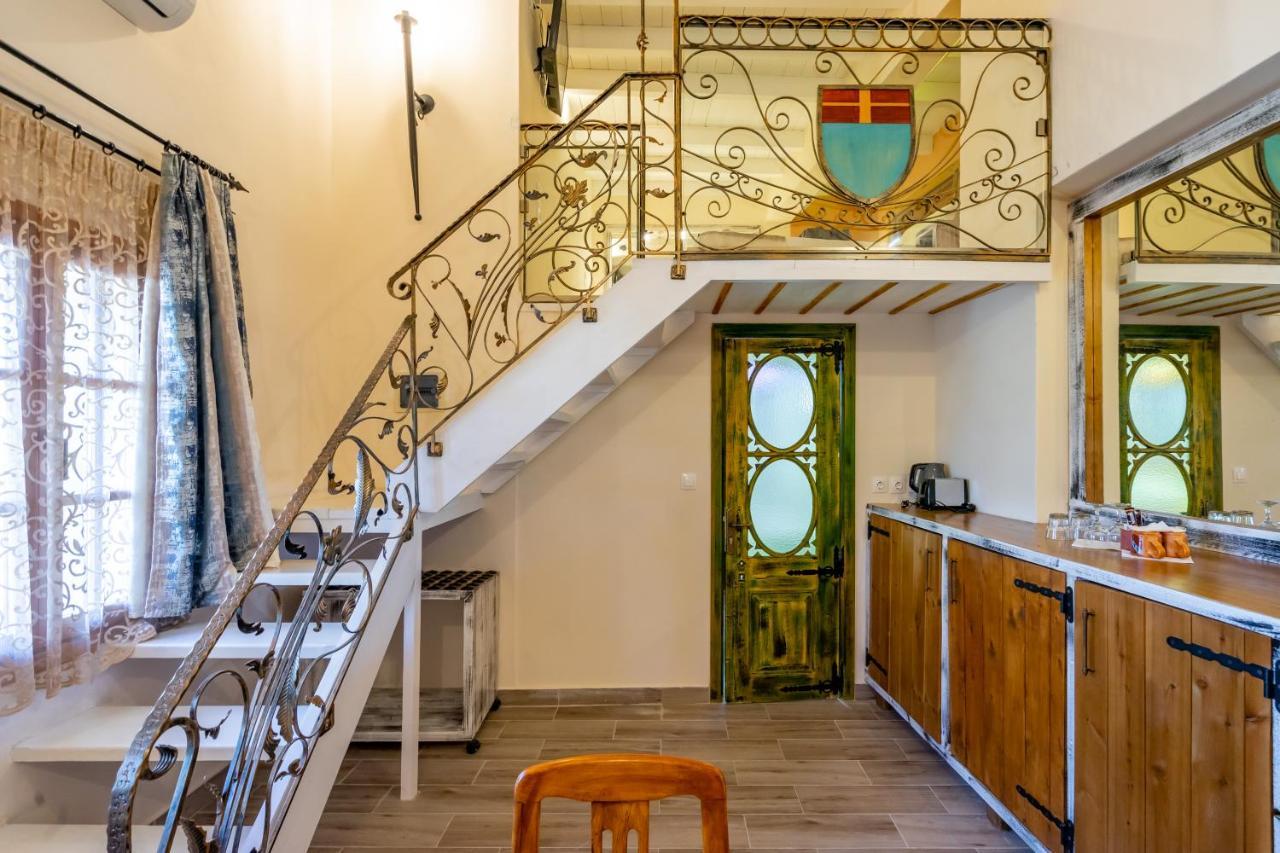 Cava D"Oro Suites Rhodes City ภายนอก รูปภาพ